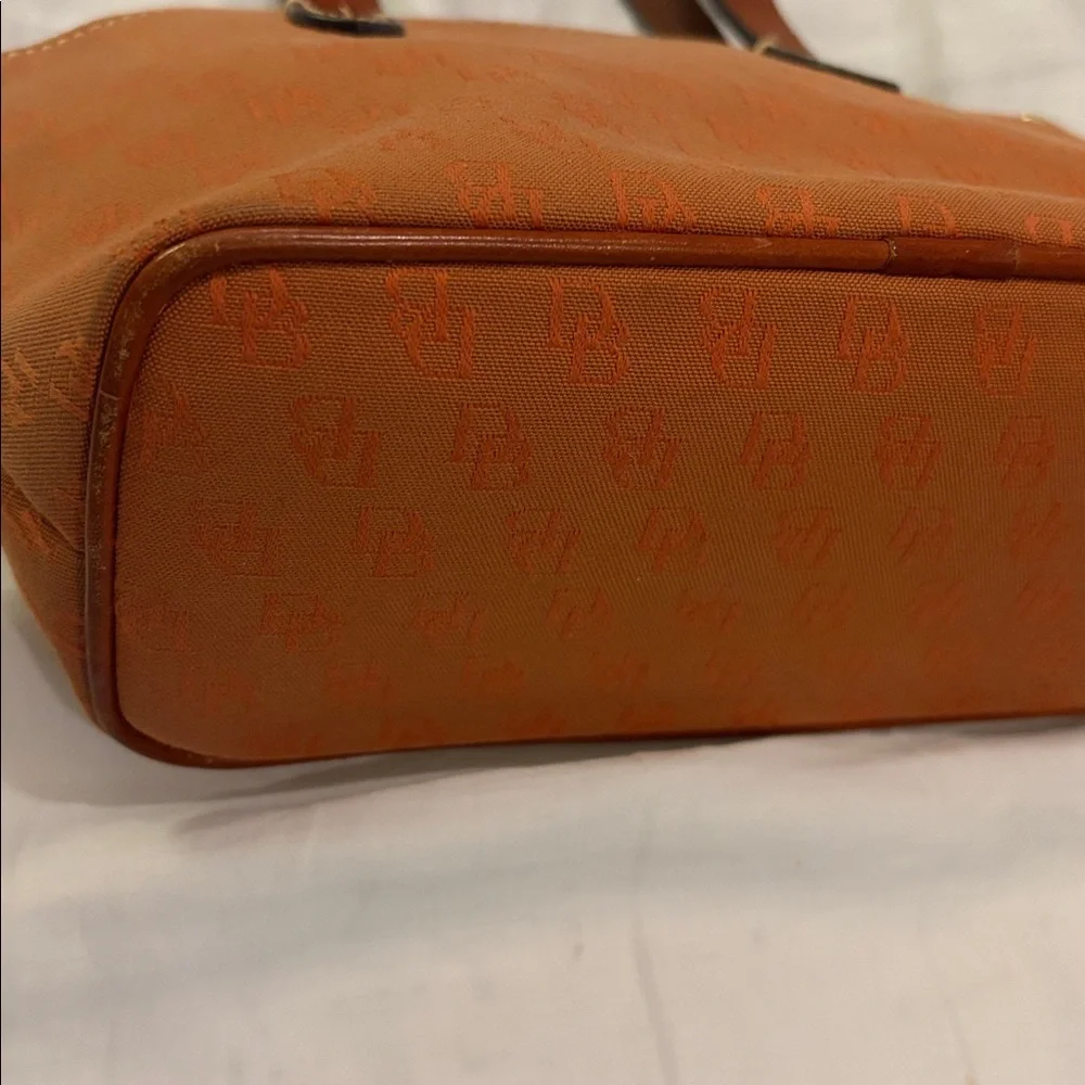 Dooney & Bourke Ruby mini Satchel Crossbody Bag in burnt orange/rust brown - Picture 4 of 16